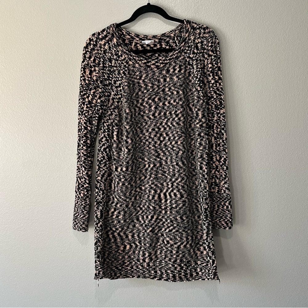 LULAROE- NEW Longsleeve Soft Knit Sweater Dress Size L